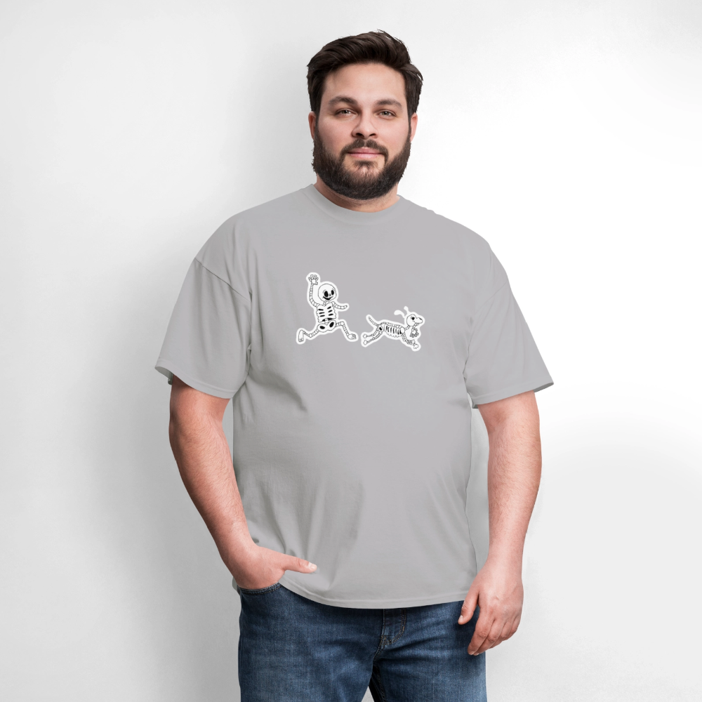 
                  
                    Skeleton Friends Classic T-Shirt - gravel 
                  
                