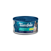 Load image into Gallery viewer, Blue Buffalo Tastefuls Natural Flaked Tuna Entree in Gravy Wet Cat Food