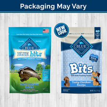 Load image into Gallery viewer, Blue Buffalo Bits Tasty Chicken Natural Soft-Moist Training Treats