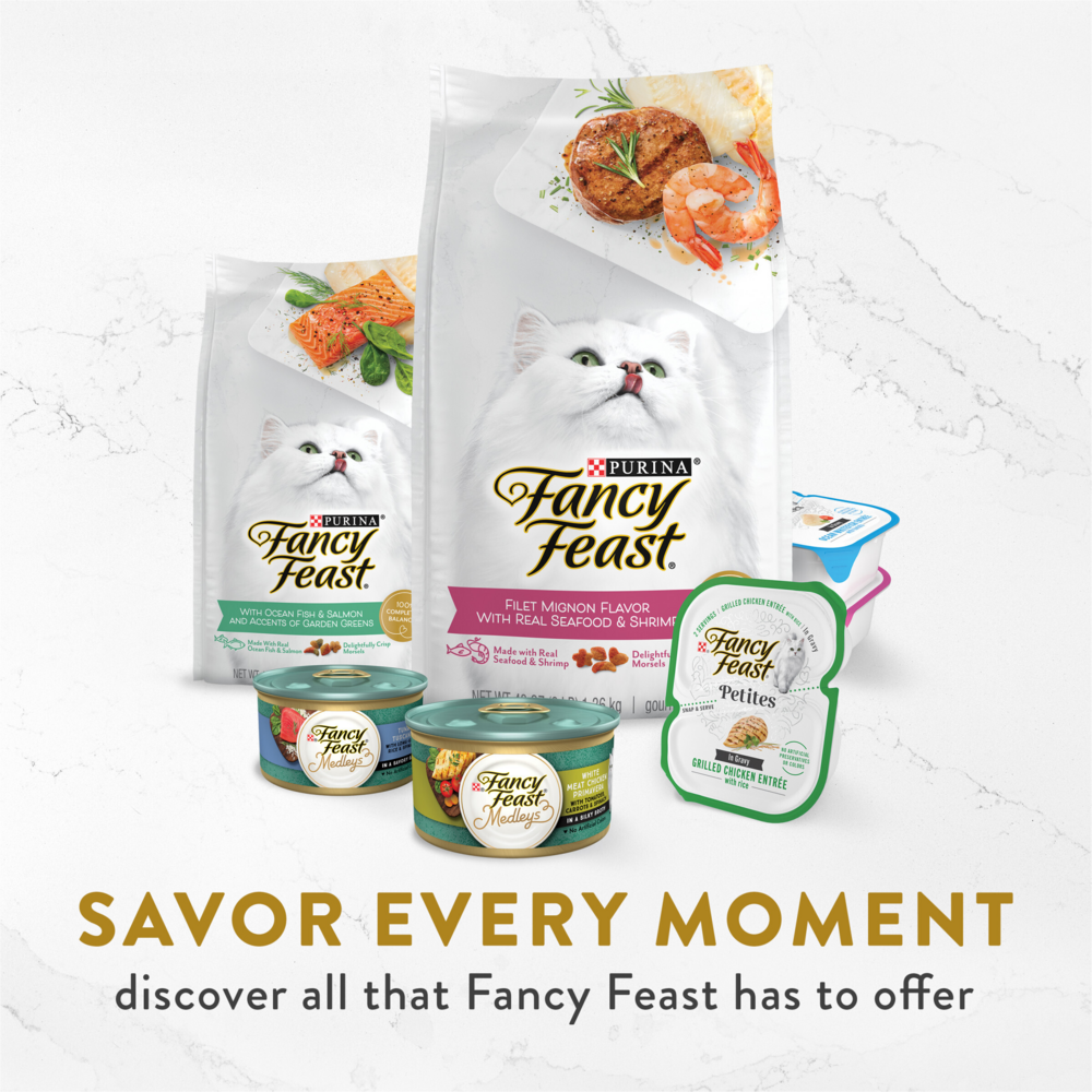 
                  
                    Fancy Feast Creamy Broths With Wild Salmon & Whitefish Supplemental Cat Food Pouches
                  
                