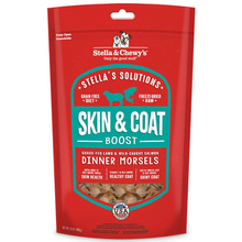 Load image into Gallery viewer, Stella &amp; Chewy&#39;s Stella&#39;s Solutions Skin &amp; Coat Boost Grass Fed Lamb &amp; Wild Caught Salmon Dinner Morsels Freeze-Dried Raw Dog Food