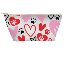 Load image into Gallery viewer, Paw Heart Accessory Pouches